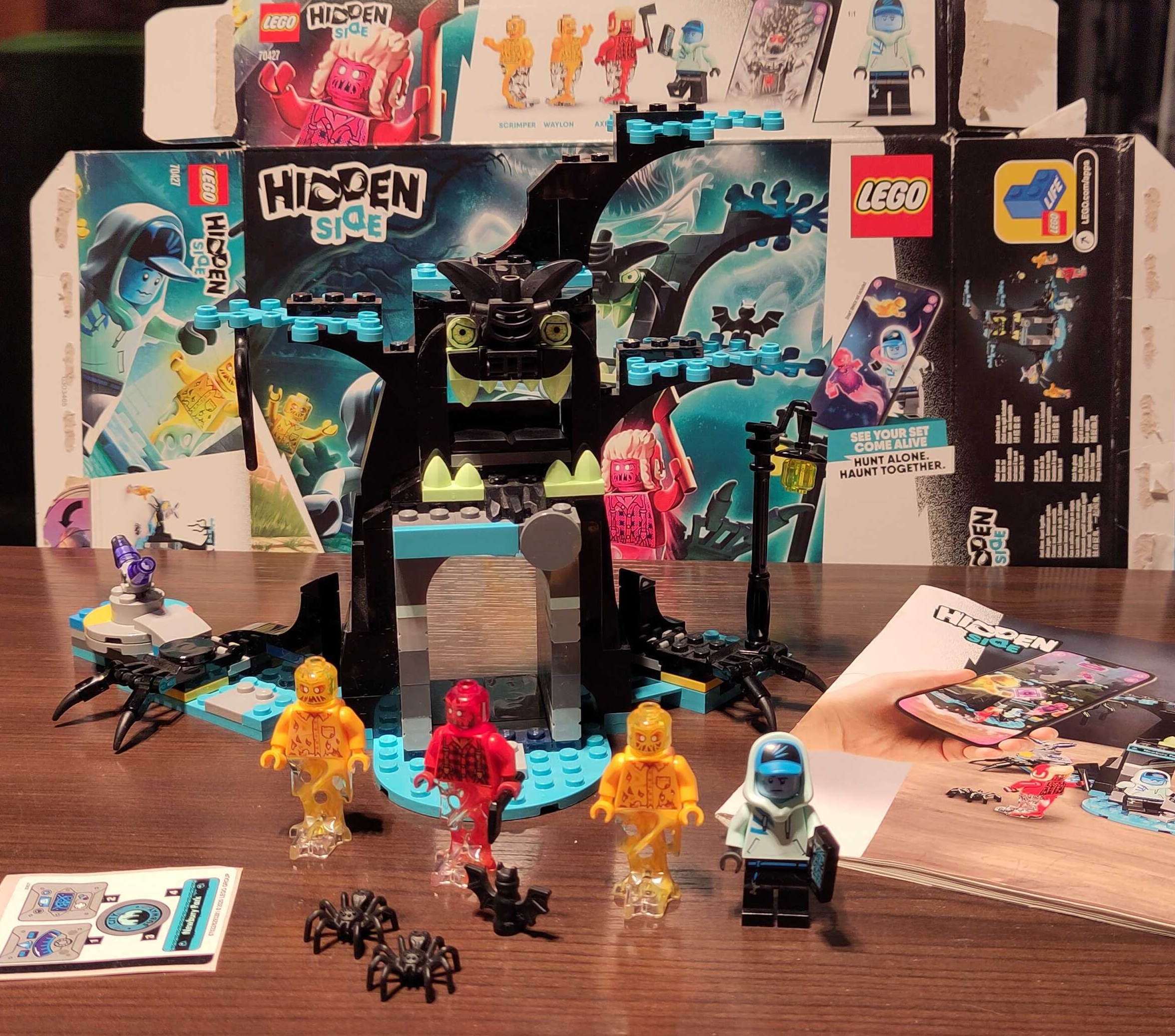 70427 - Welkom bij Hidden Side